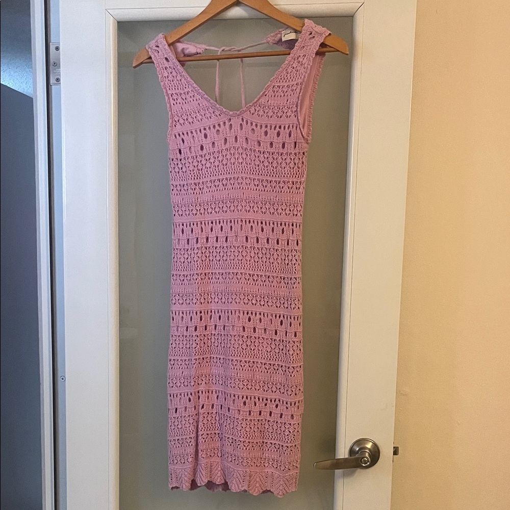 Pink Sleeveless Crochet Dress